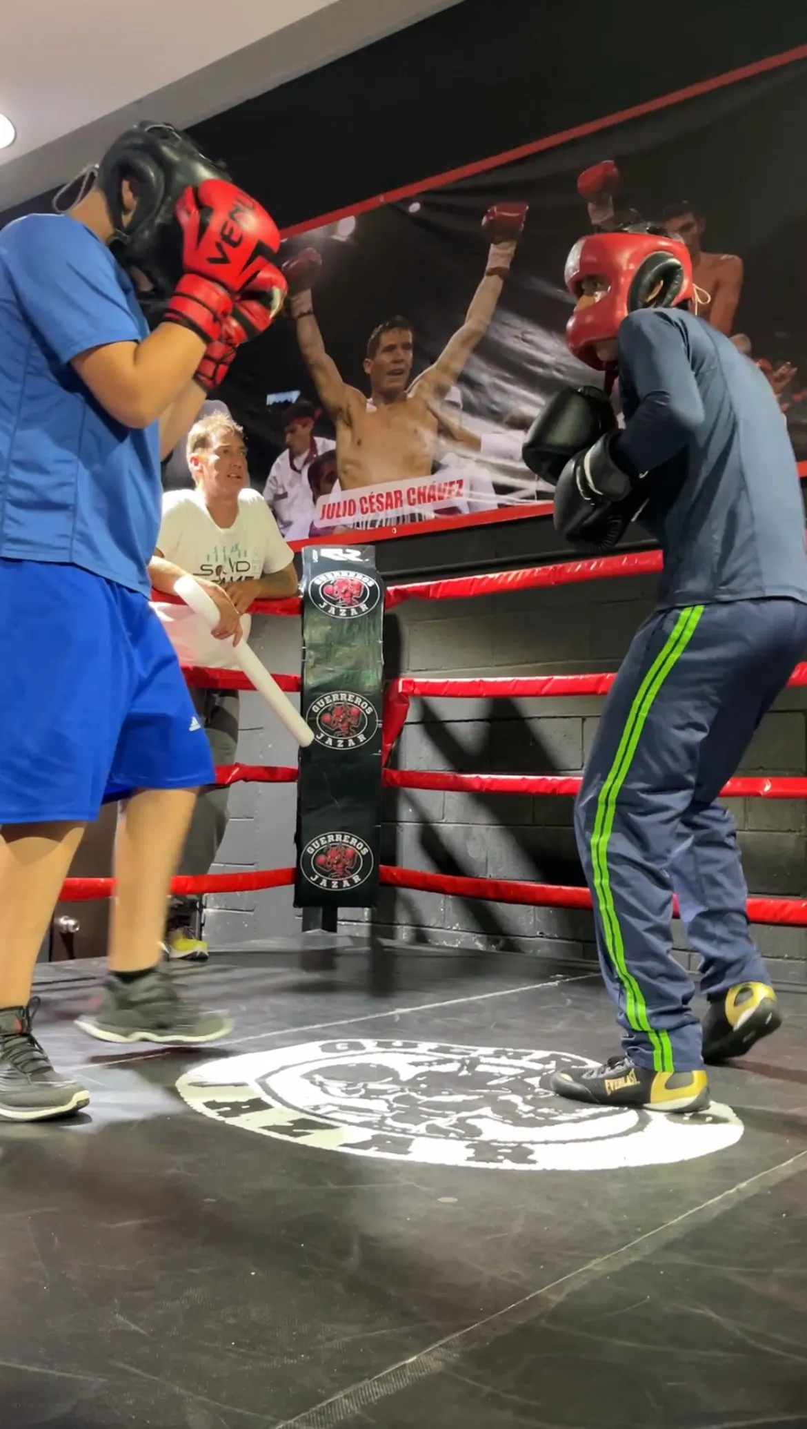 Sparring en el ring de Guerreros Jazar